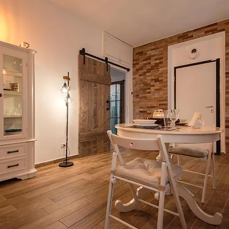 Ideal Rent - Catullo 9 Appartamento