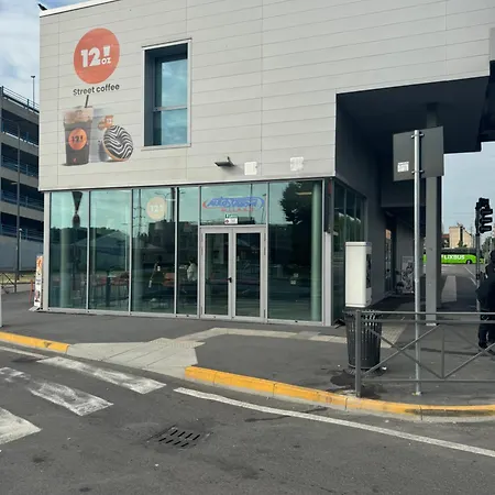 Foresteria Autostazione San Donato Gasthuis