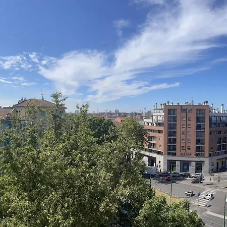 Albaimmo Nigra * Milan