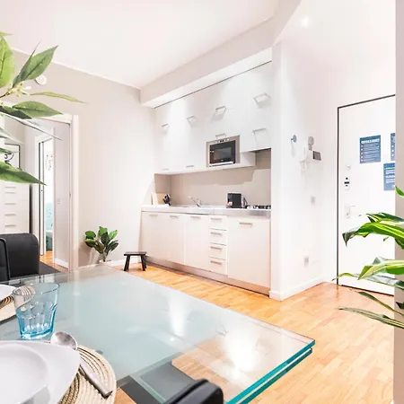 Easylife - - Gregorio 43 D- Porta Venezia Apartmán *