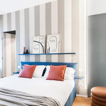 Easylife - - Rontgen 24 S - Bocconi Apartament