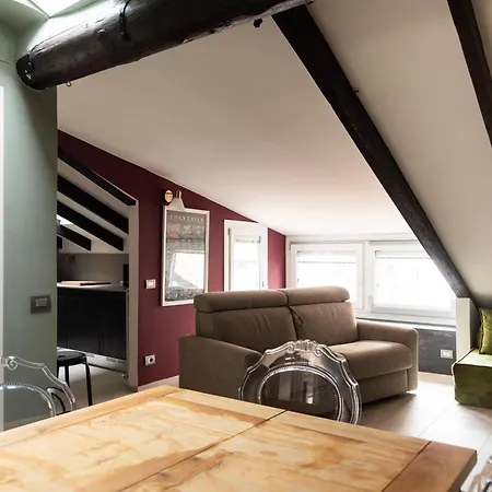 Apartment Youhosty - Attico Citta Studi *