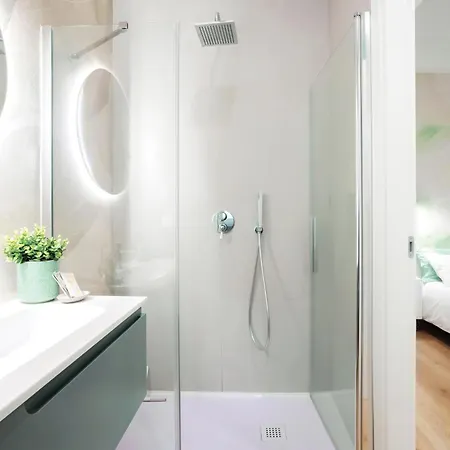 House In Design Duomo-tortona-navigli-m4 Milan