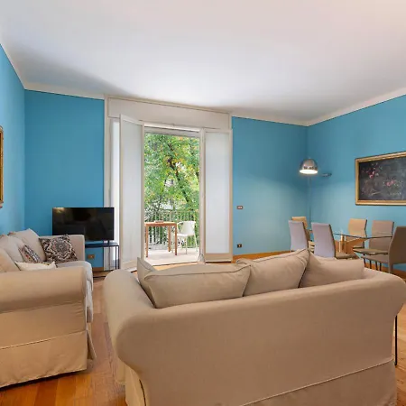 Favoloso A Pochi Minuti Dal Duomo * Milán