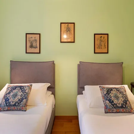 Favoloso A Pochi Minuti Dal Duomo * Milán