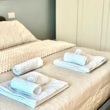 Casa Angelo Design Flat - Milan, Porta Venezia, 3 Metro Stops Duomo Apartament Mediolan