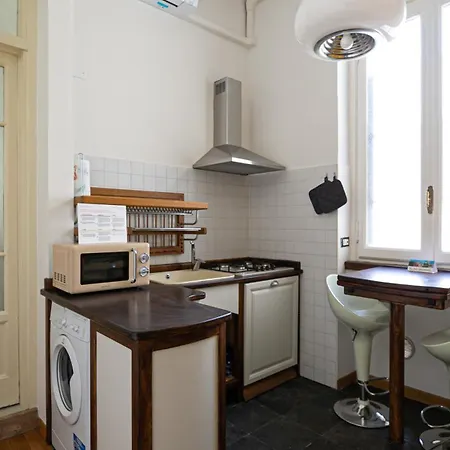 Italianway Comfort - Napoli 36 Milán