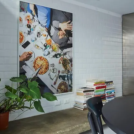 Artist - Porta Romana * ميلان