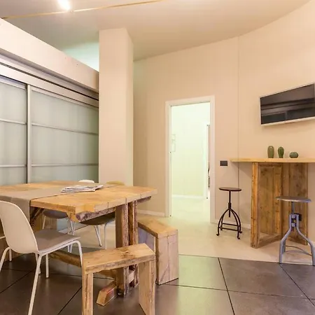 Sp15 -isola- Super Large Milano