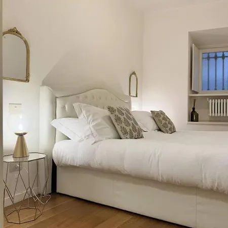 Apartament Scala Milano-palazzo Di Prestigio *