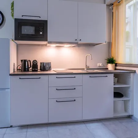 Apartament My Little House *