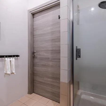 My Little House Apartment *