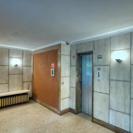 Apartment Caseospitali - Frattiniflats15, Nuovo Bilocale Di Design Per 4 In Prestigioso Quartiere