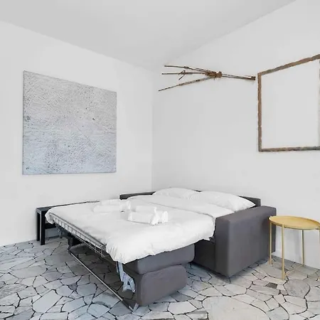 Fondazione Prada Olimpiadi La Piuma