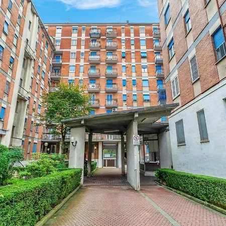 Fondazione Prada Olimpiadi La Piuma