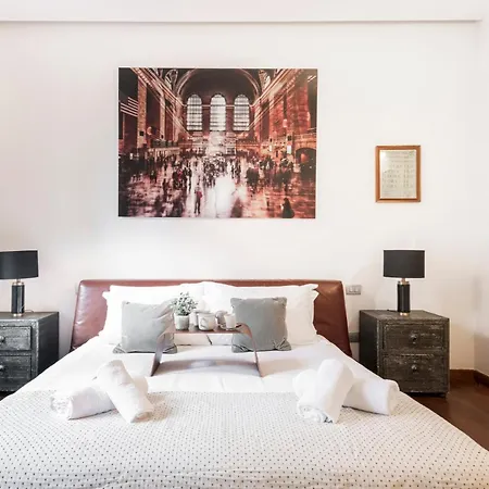 Apartment Easylife - Magnificent Splendid Sant'ambrogio Milan