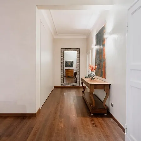Apartment Easylife - Magnificent Splendid Sant'ambrogio