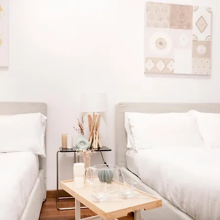 Apartment Easylife - Magnificent Splendid Sant'ambrogio Milan