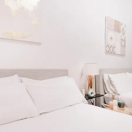 Easylife - Magnificent Splendid Sant'ambrogio Apartment *
