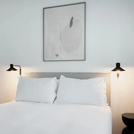 Apartment Relstay - Montenapoleone Milan