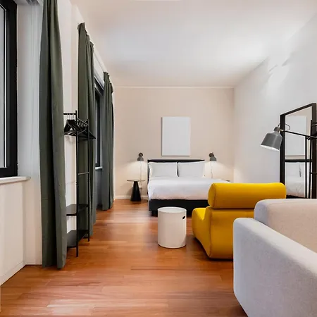 Relstay - Montenapoleone Apartment Milan