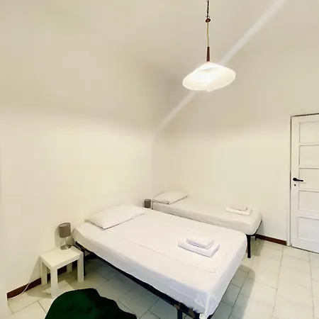 Pensión Buonami Brianza 1 Milán