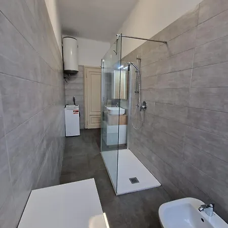 Duomo - Fontana Cozy With Terrace Apartmán