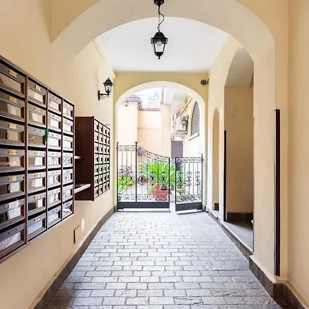 Liam's Gem Luxury In Lejlighed *