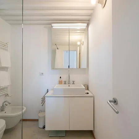 Xenia - Attic In Chinatown Apartment Milan
