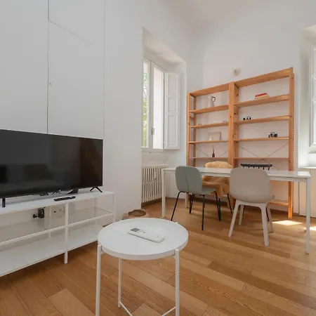 Xenia - Attic In Chinatown Milan