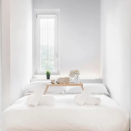 Easylife - Modern In The Heart Of Navigli *