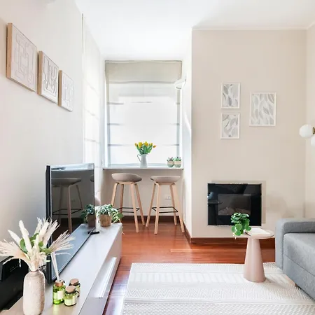 Fully Furnished Flat Arco Della Pace By Easylife Appartamento Milano
