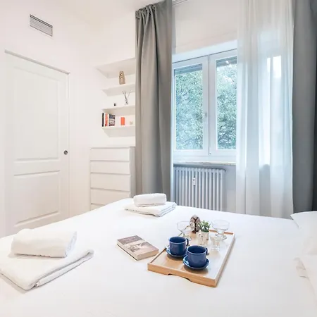 Easylife - Luminosa E Comoda Residenza Con Balcone Apartment