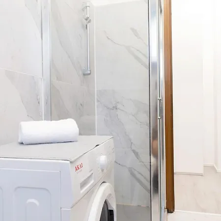 Appartement Toma Trilocale Moderno Per Max 6 Persone Milaan
