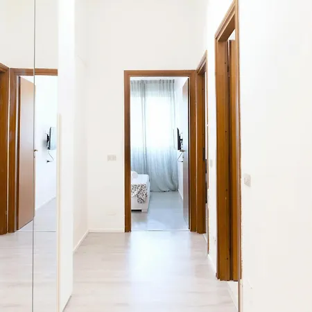 Toma Trilocale Moderno Per Max 6 Persone *