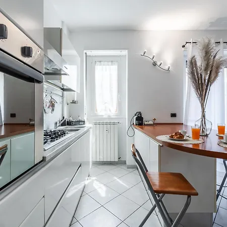 Nuovissima Dimora Con Terrazzino Apartment *