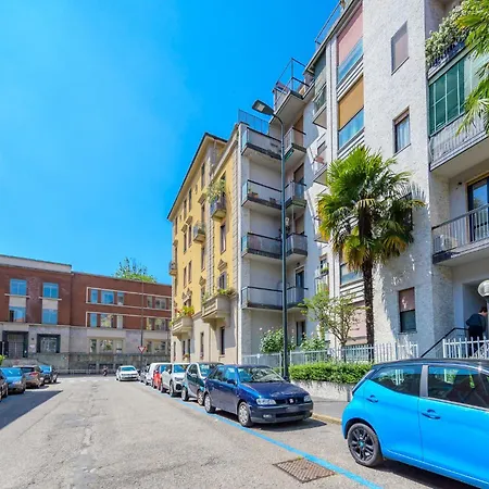 شقة Nuovissima Dimora Con Terrazzino ميلان