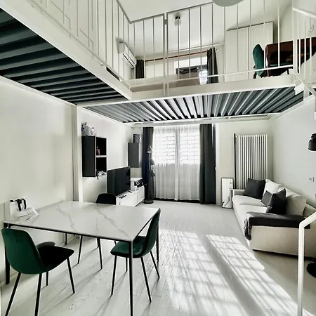 Vercelli-solari, Design District, Metro M1 8min A Piedi Apartment