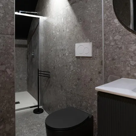 Ortica Street Linate E San Raffaele Apartment *