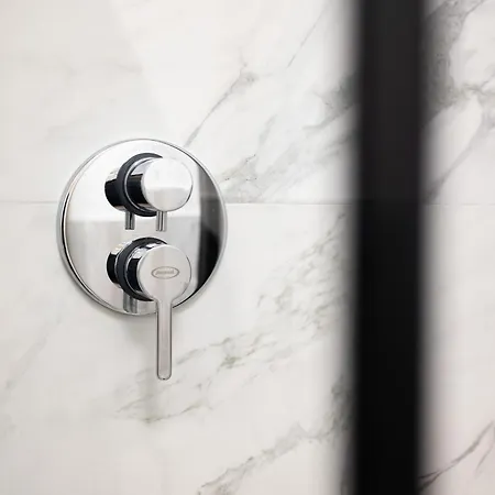 Lägenhet Luca Duomo Visconti Milano