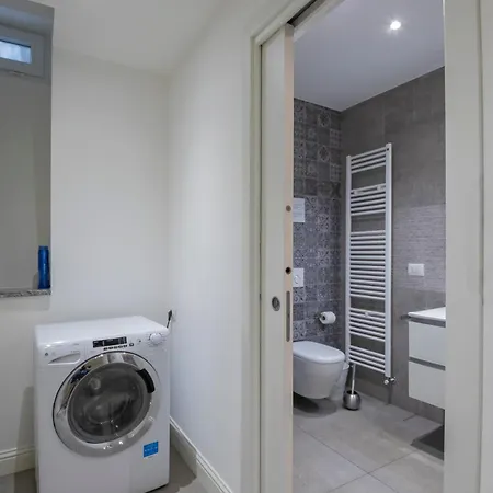 Xenia - Modern Three-room In Moscova Area