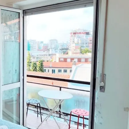 Nilce With Balcony Close To The Metro Apartment *