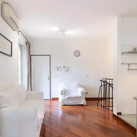 Splendid One Bedroom 2 Level Duomo - Mirable Pm Apartman