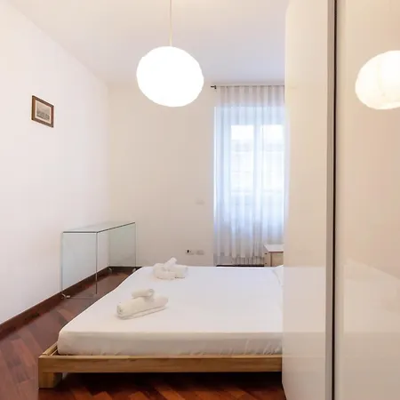 Splendid One Bedroom 2 Level Duomo - Mirable Pm Milánó