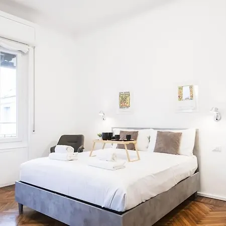 Easylife - Elegance And Design In Solari Area * Milan
