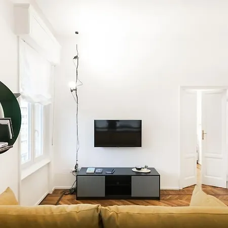Easylife - Elegance And Design In Solari Area Milaan