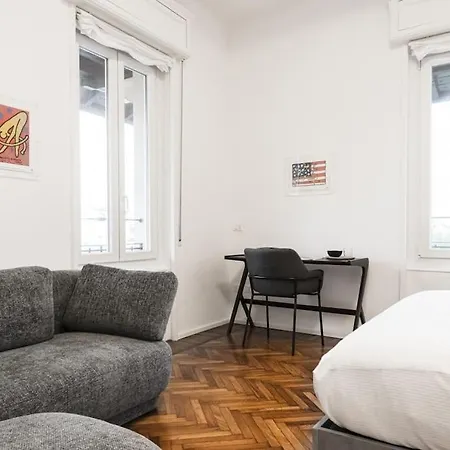 Easylife - Elegance And Design In Solari Area