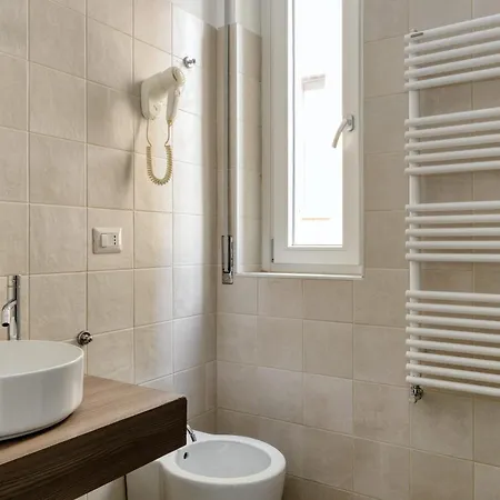 Joivy Cosy With Balcony Near The Centre * Milán