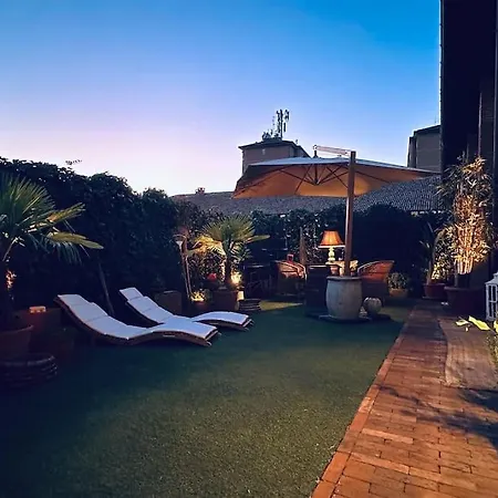 Con Giardino Privato E Sauna Apartment Milan