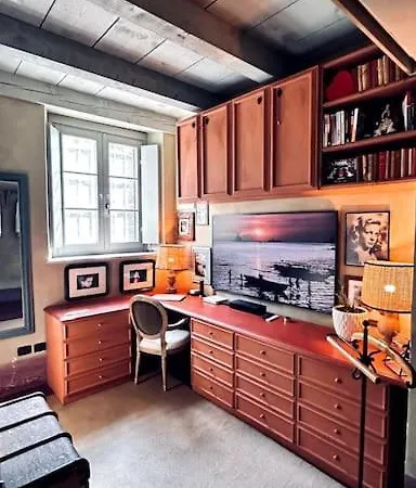 Apartment Con Giardino Privato E Sauna